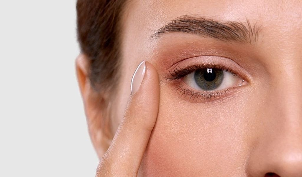 Top Trends in Upper Blepharoplasty: Orange County’s Preferred Techniques