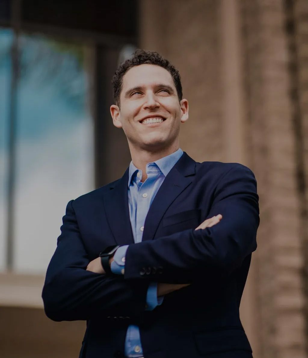 Newport Beach facial plastic surgeon - Dr. Brandyn Dunn